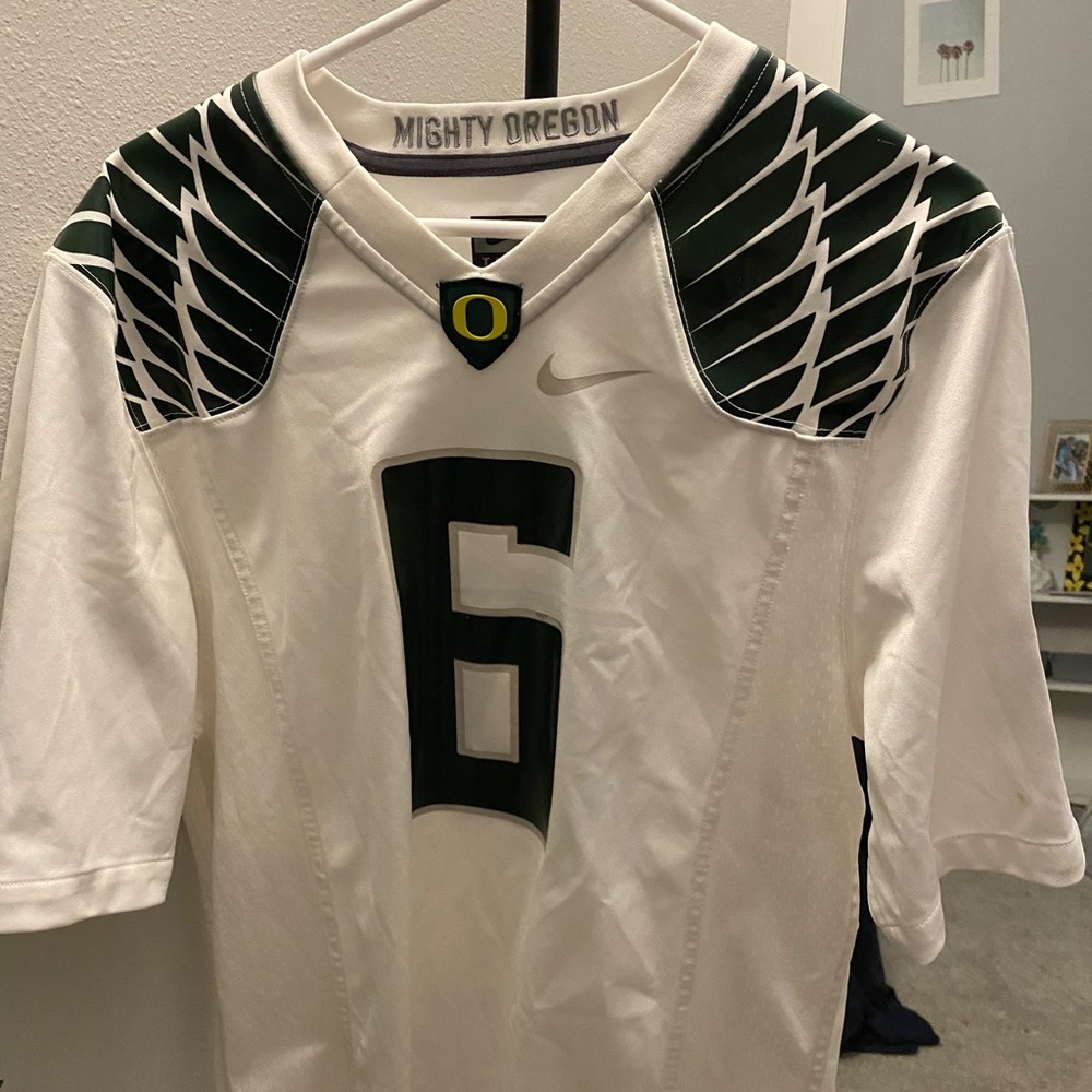 Oregon white mens jersey!!!
